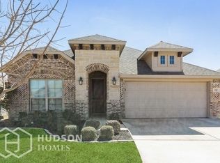 242 Dakota Dr, Waxahachie, TX 75167