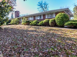 1535 Huxley St, Alcoa, TN 37701