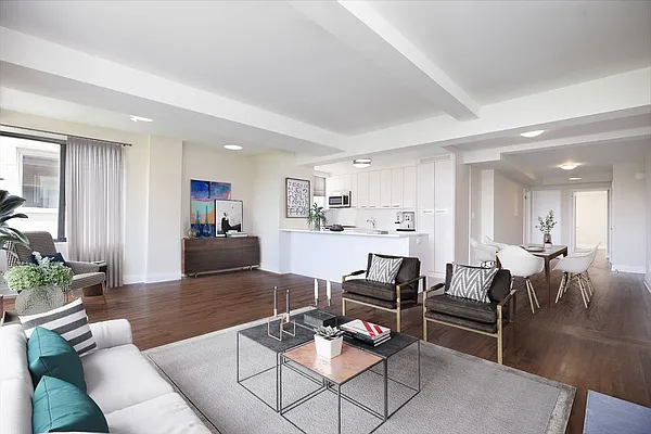 Rented by Central Park South Associates | media 16