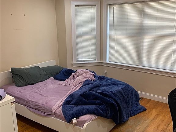 3rd image of 2957 Washington St #1