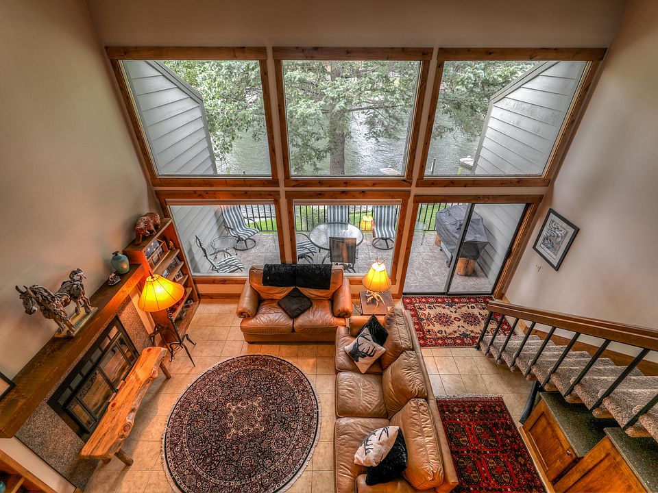 1st image of 270 Bridge St #3-unit 4