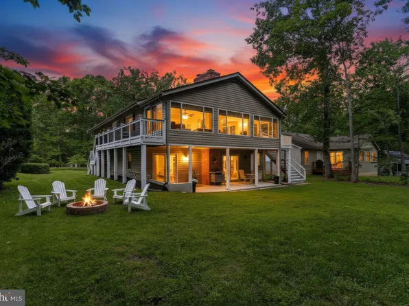 136 Eagle Ct, Locust Grove, VA 22508