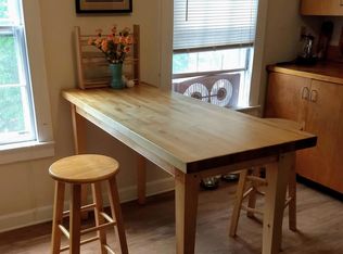 11 Cushman St #3, Portland, ME 04102