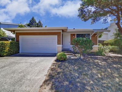 824 Falcon Way, Healdsburg, CA, 95448