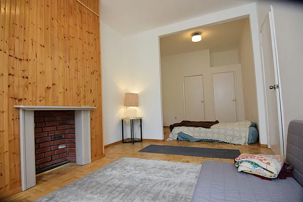 Rented by Coda Real Estate NYC | media 25