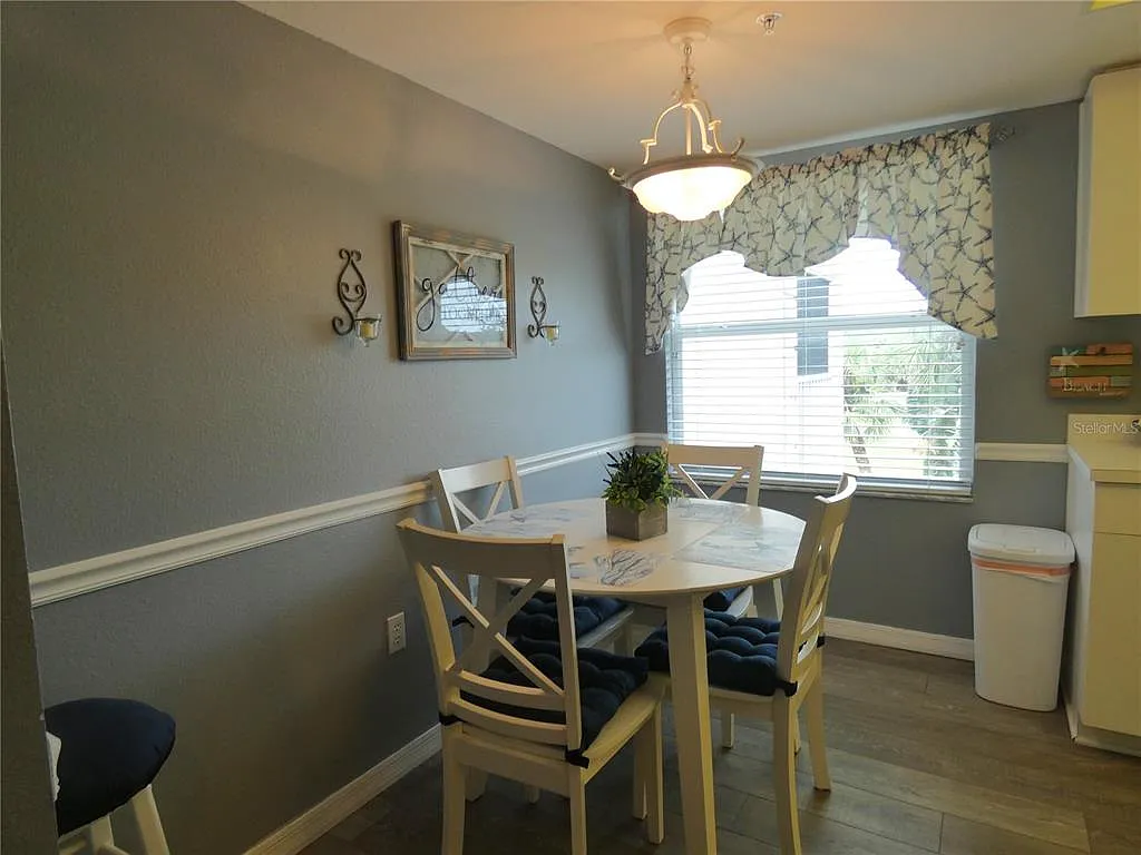 9320 Clubside Cir — Photo 4