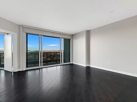 5th image of 322 Karen Ave Unit 1205