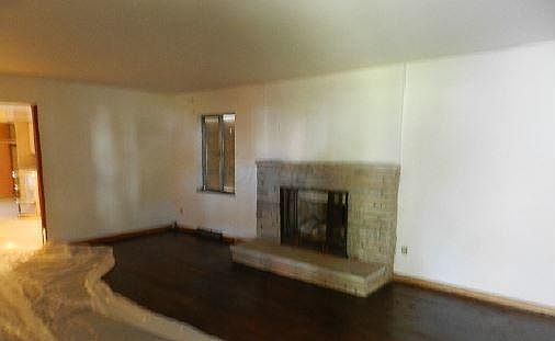 4th image of 846 Wiltshire Rd