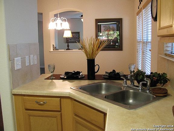 5th image of 5733 Watercress Dr