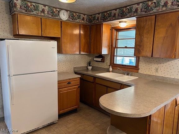 4th image of 5312 E 141st St