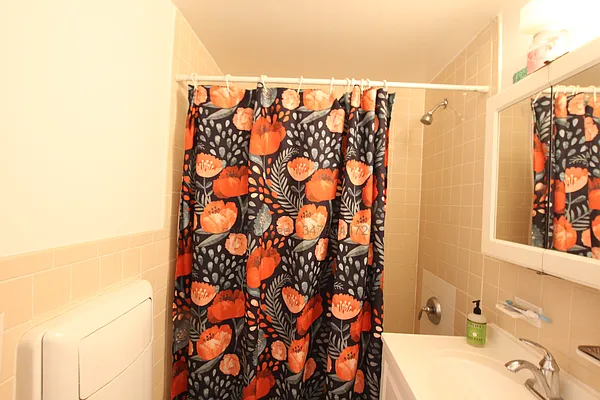 Rented by Corcoran | media 22