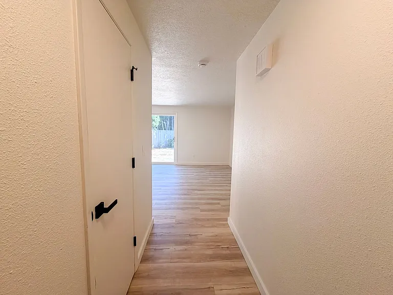 4507-4517 Boulder Dr SE — Photo 7