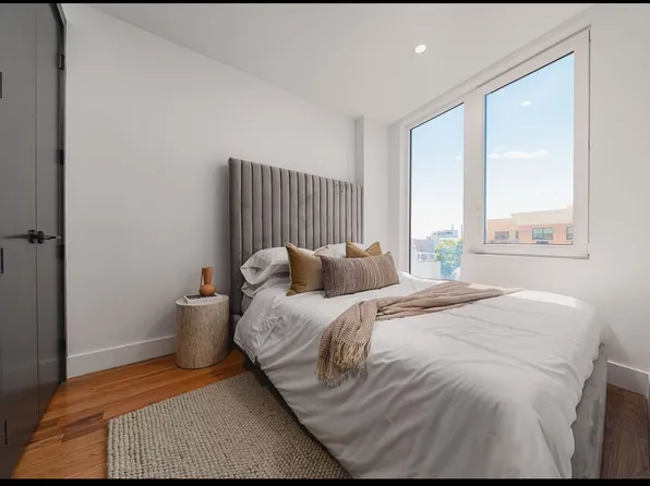 375 Lefferts Avenue image 5 of 14