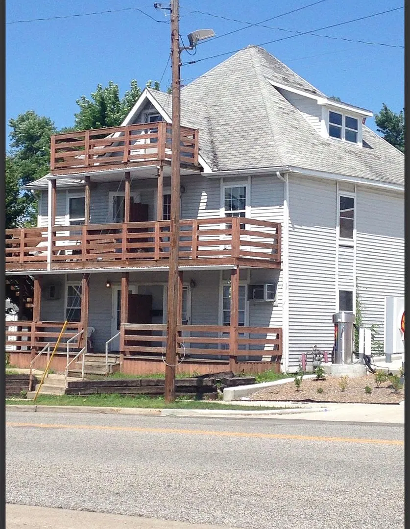 1 bedroom Apartment Minutes from Purdue University — Photo 1