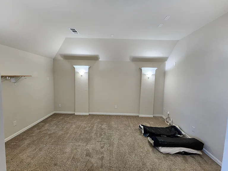 813 Warwick Blvd — Photo 17