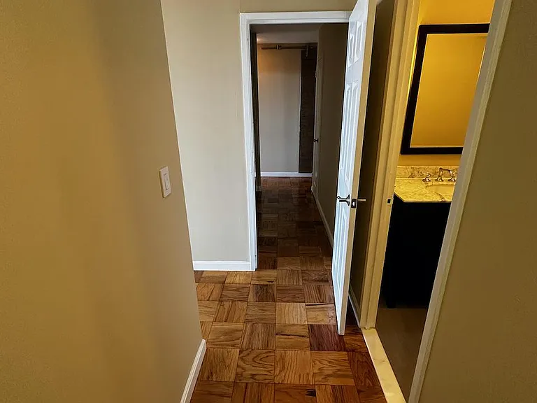 77 Pond Ave #1001 — Photo 20