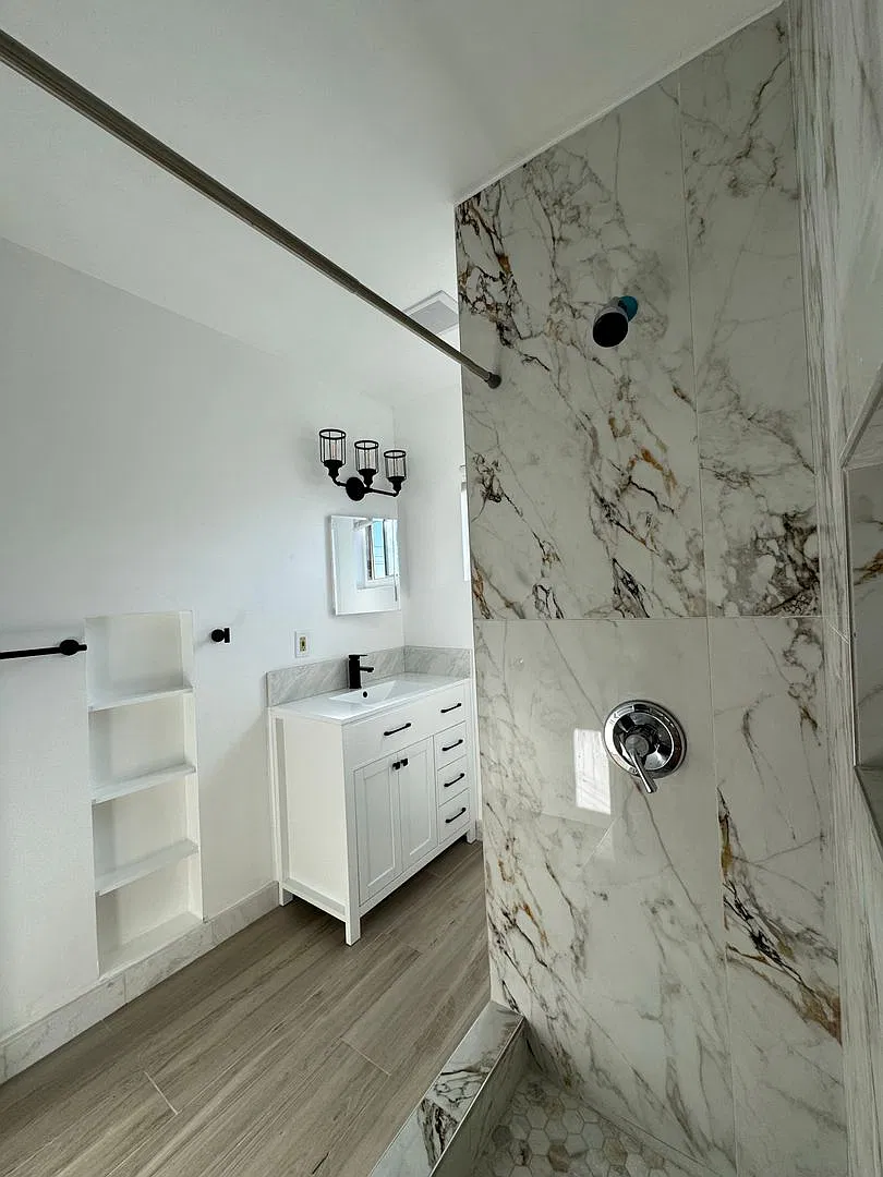 1 bed 1 bath in Fullerton — Photo 3