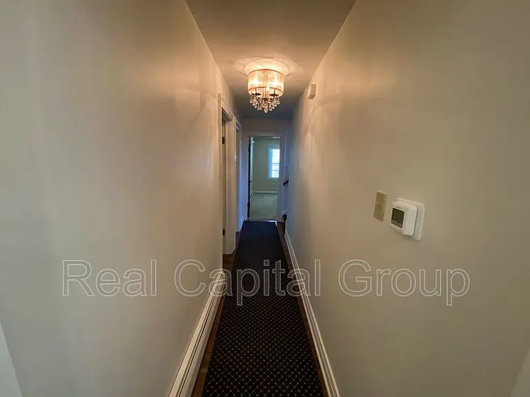 54 Washington Hwy — Photo 9