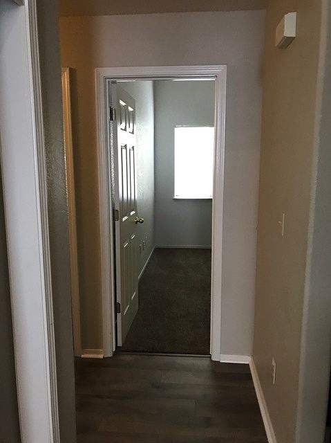 1st image of 475 Sunnyhill Dr