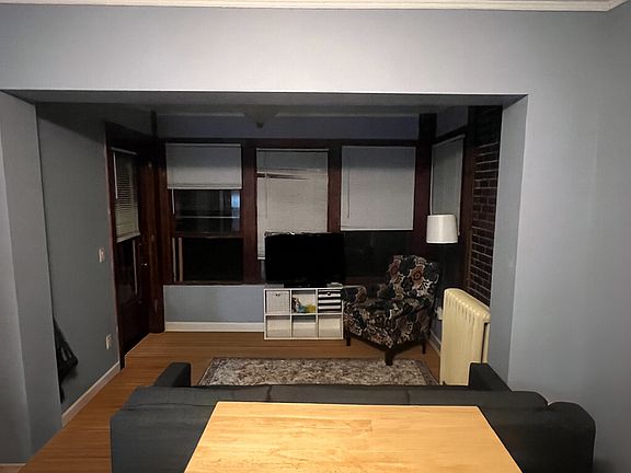 3rd image of 1039 Baldwin Ave APT 2