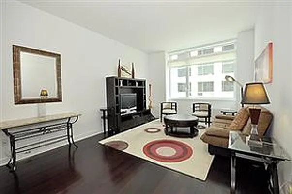 Sold by Douglas Elliman | media 14