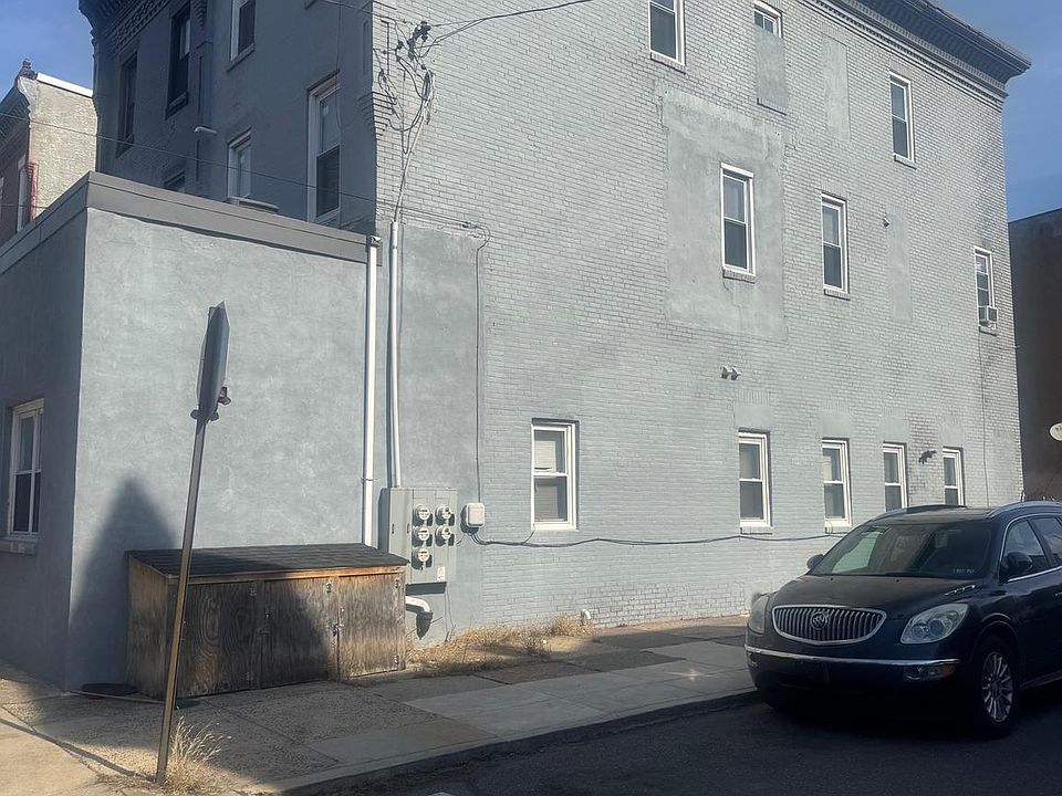 Building Photo 3
