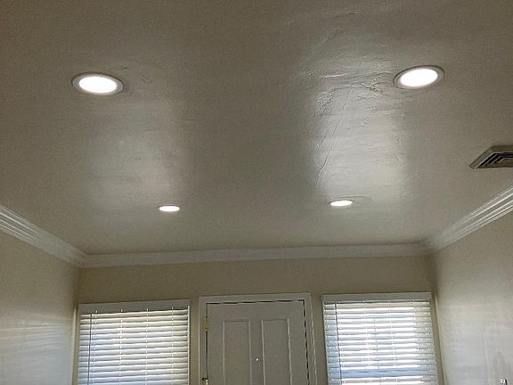 5th image of 8423 1/2 Crenshaw Dr