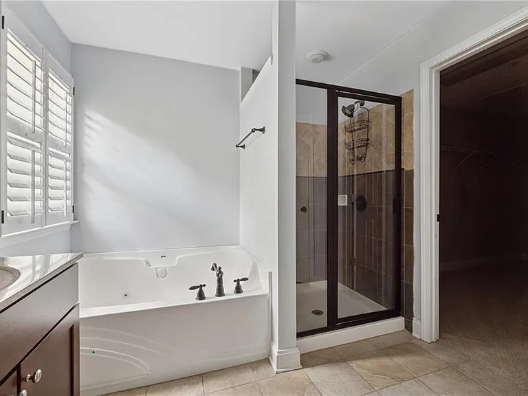 6153 Indian Wood Cir SE — Photo 20