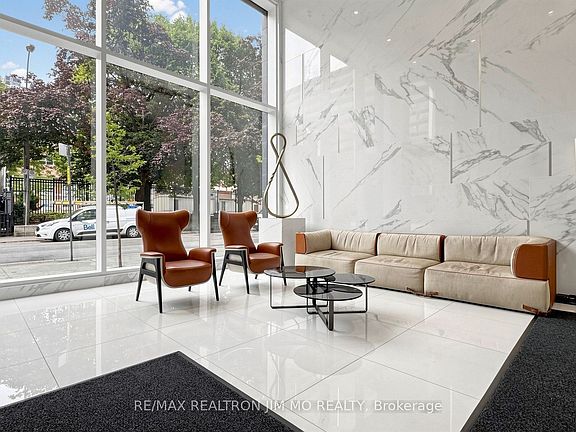 5th image of 85 Wood St #4116