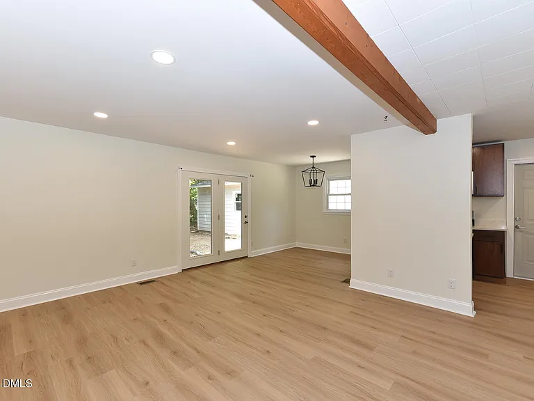 3809 Boddie Dr — Photo 6