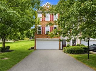 144 Lockheed Dr, Coraopolis, PA 15108