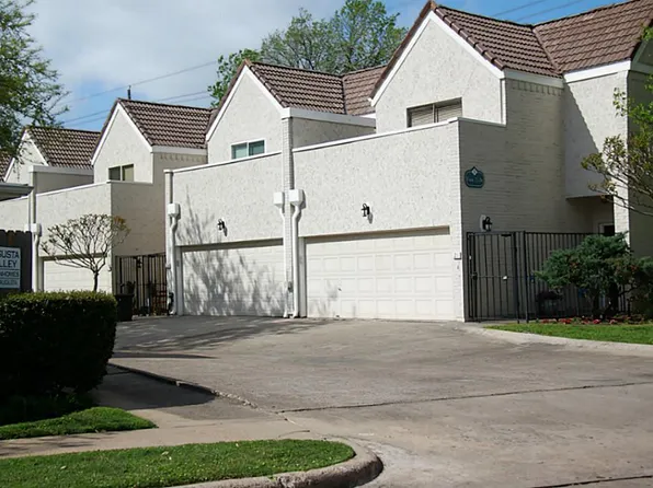 1330 Augusta Dr APT 21, Houston, TX 77057