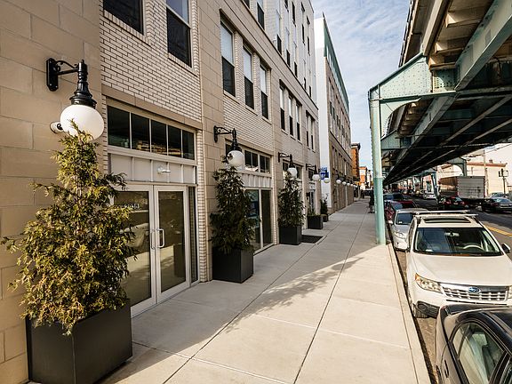 4th image of 2038 N Front St #369d0fe86