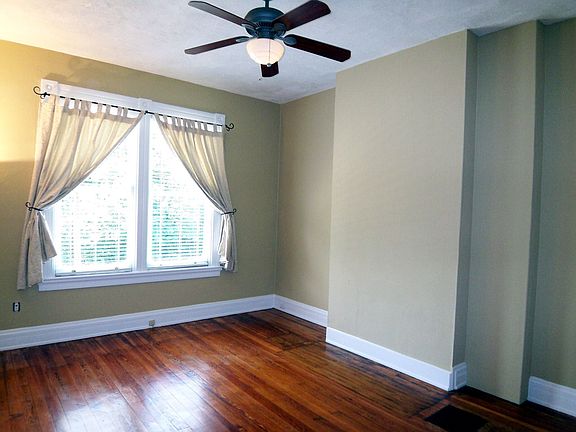 Formal Lvining Room