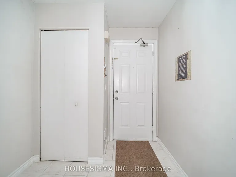 506 Normandy St #40 — Photo 8