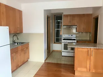 Rented by Century 21 New Golden Age Realty