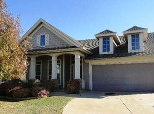 703 Creek Walk Pl, Arlington, TX 76015