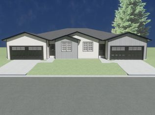 105 Hill Row, Portage, WI 53901