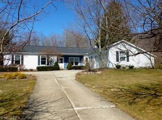 8246 Stoney Brook Dr, Chagrin Falls, OH 44023
