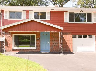 11-11A Everett Ave, Shrewsbury, MA 01545