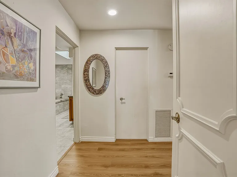 5 Stanford Dr — Photo 29