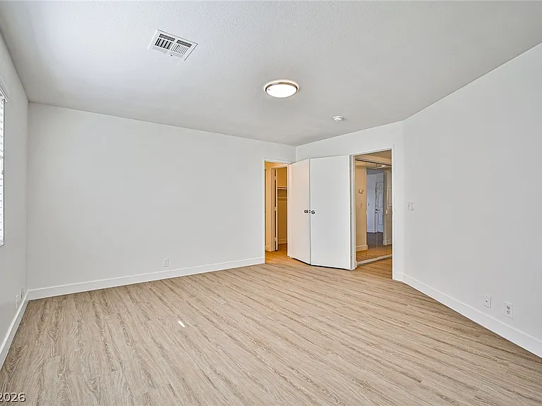 5091 Pioneer Ave #201 — Photo 17