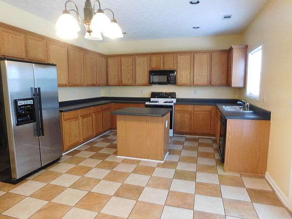Kitchen with island