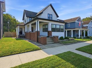 307 S Randolph St, Garrett, IN 46738