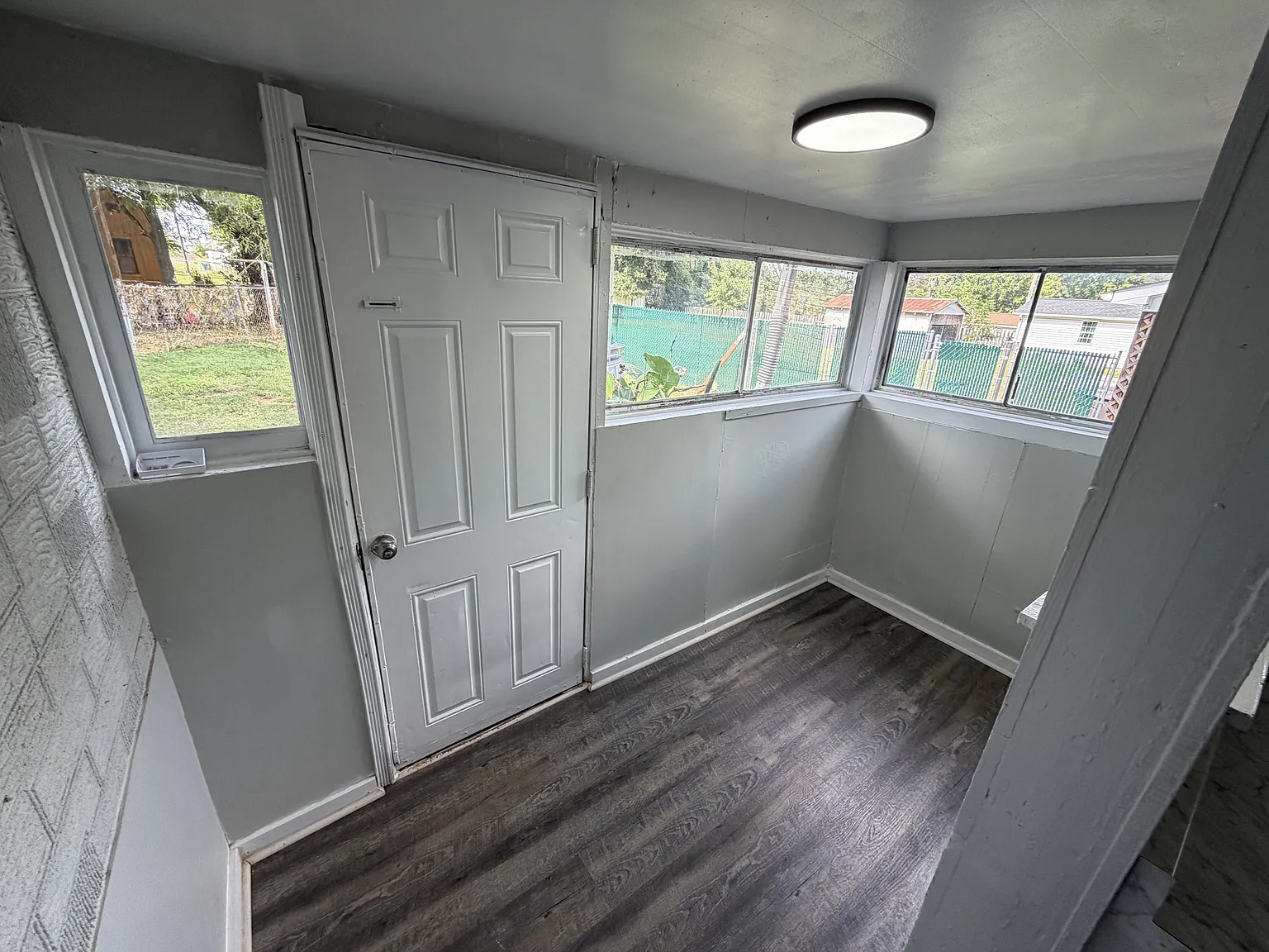 2 bed, 800 sqft, $1,250 — Photo 3