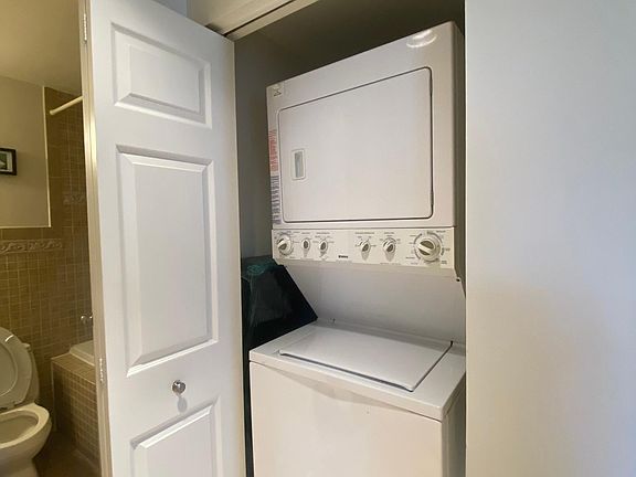 in Unit Washer & Dryer