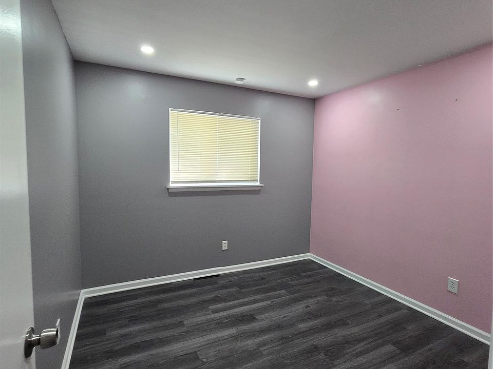 8465 Helen St, photo 17