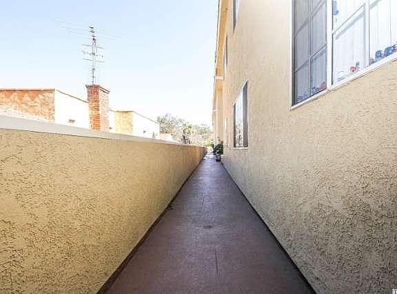 2nd image of 404 Lincoln Ave #201