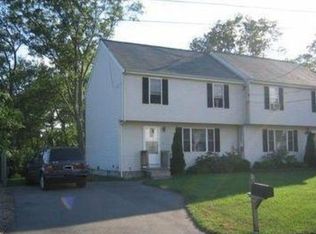 4 Perry Ave UNIT 4, Taunton, MA 02780