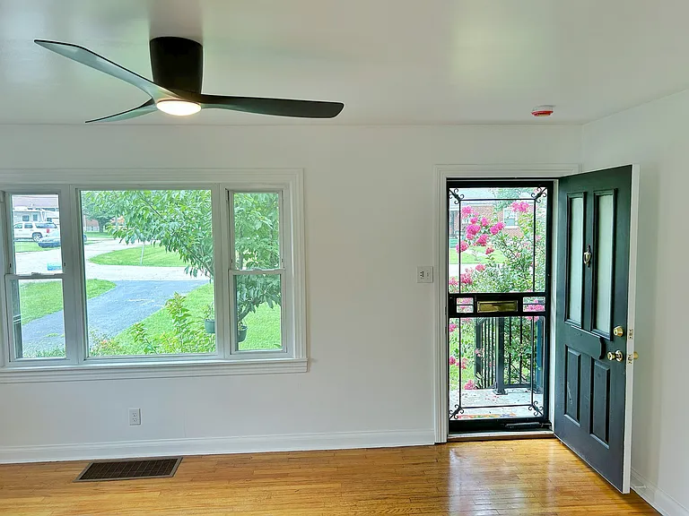 2915 Molter Ct — Photo 12